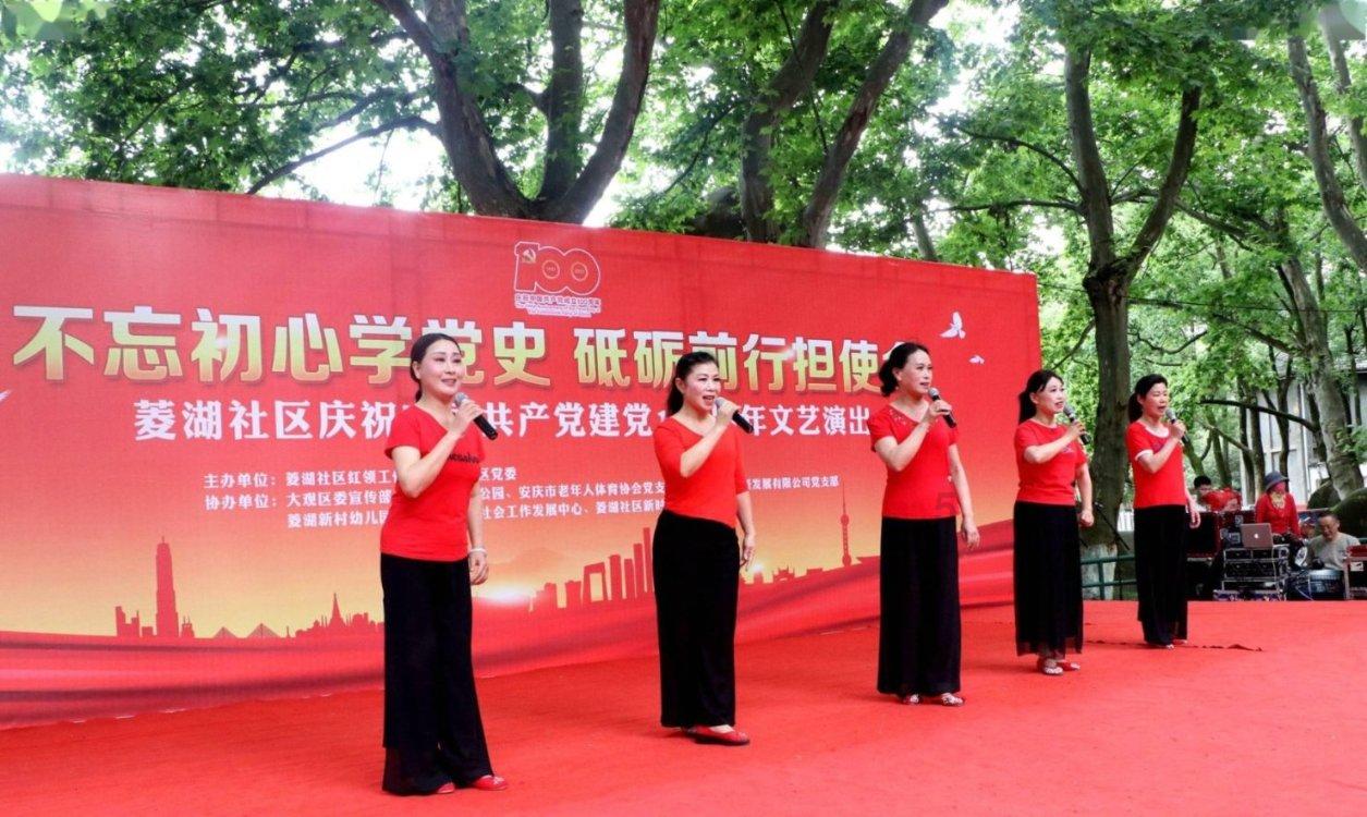 男朋友看动漫会看坏脑子吗?游戏画面